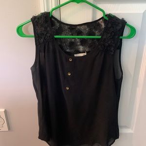 Black flowery tank top